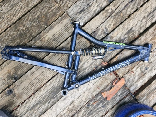 Santa cruz heckler frame - santa,