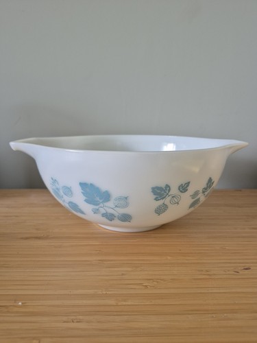 Pyrex cinderella goosebury - pyrex,