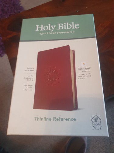 Nlt thinline reference bible - thinline,