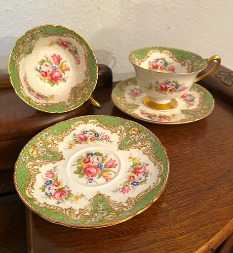 Shelley regal floral - regal,