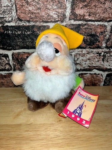 Vintage disney dwarves 1992 - 7,