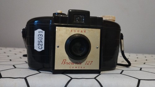 Vintage 1950s kodak brownie - vintage,