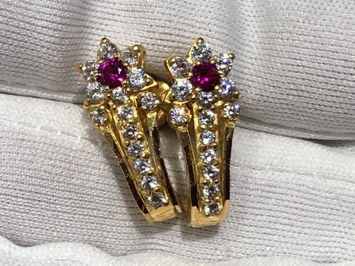 22ct gold earrings - gold,