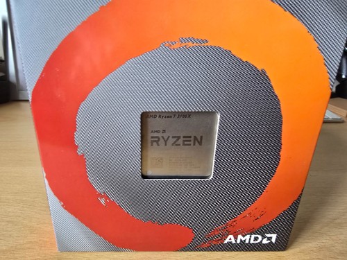 Amd ryzen 3700x - am4, with
