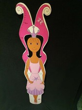 Lanka Kade Wooden Fairy Height