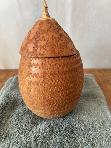 Carved nut trinket dish lidded - carved,