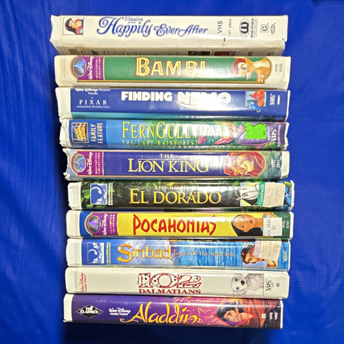 Disney vhs clam shell - ⭐️,