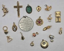 Vintage Joblot Of Pendants