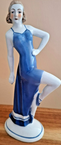 Art deco figure - deco, lady