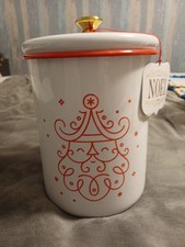 Le Creuset Noel Santa Cookie