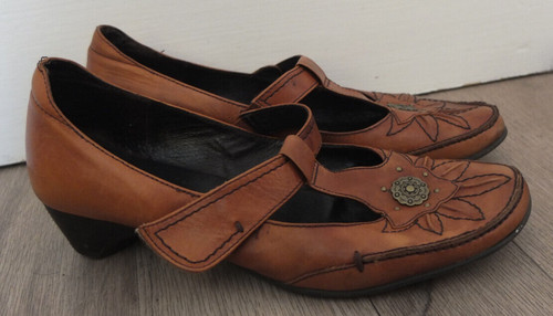 Medicus leather summer - medicus, mary
