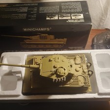 Minichamps die cast - minichamps, metal