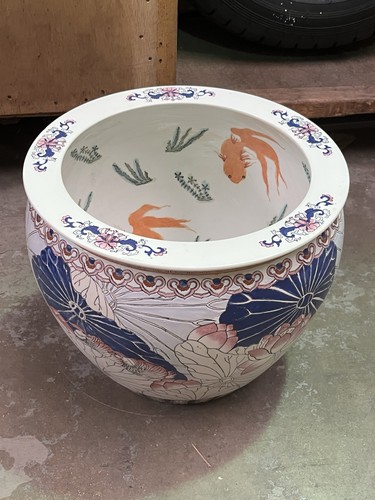 Hand painted chinese - painted, porcelain
