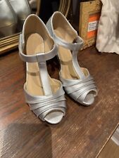 JD WILLIAMS Silver ballroom