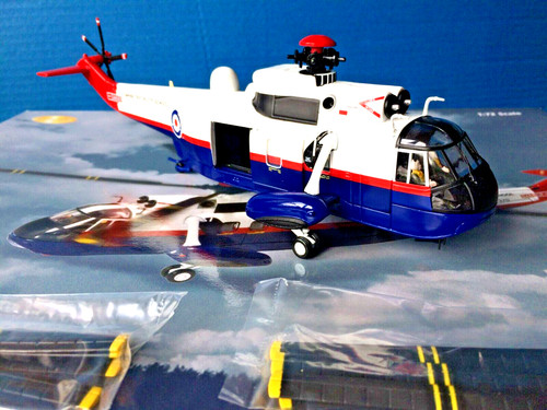 Corgi aa33412 sikorsky sea - ,