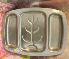 STAINLESS STEEL LARGE MEAT SPIKED CARVING TRAY