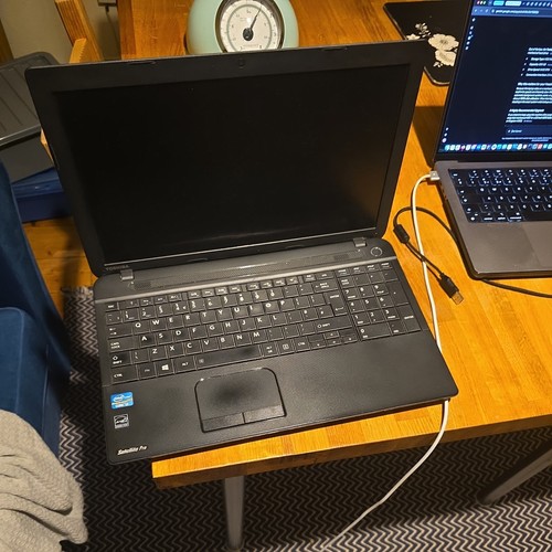 Toshiba satellite pro - toshiba,