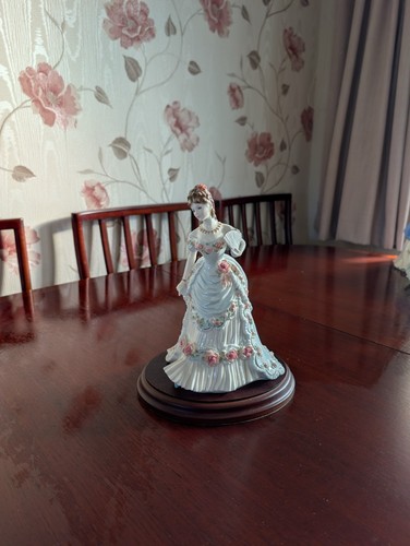 Royal worcester the - worcester,