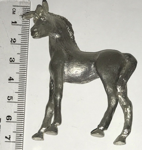 Vintage horse foal figurine - horse,
