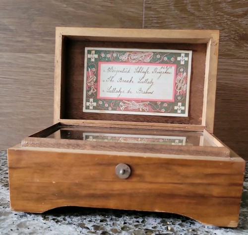 Al350 vintage swiss cylinder - vintage,