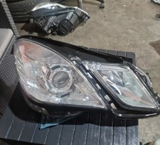 2013 MERCEDES E CLASS W212 E220 Right side Front Headlight A2128208461KZ