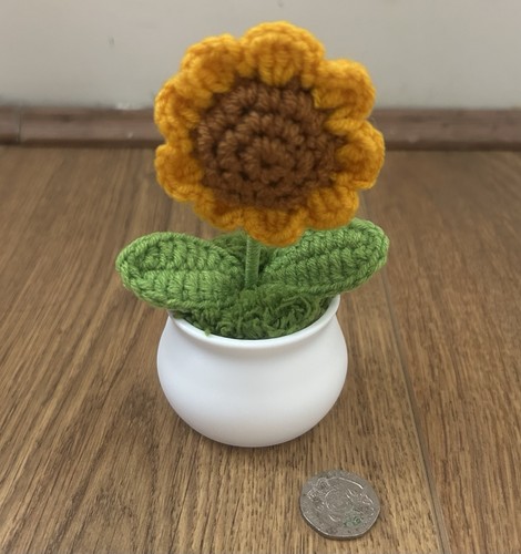 Sunflower crochet ornament - crochet,