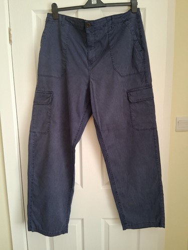 Cargo trousers size 20 - m,
