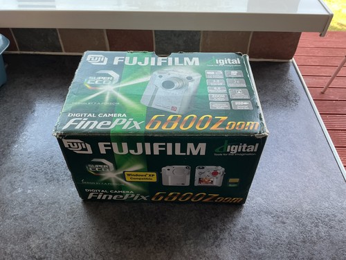 Fujifilm finepix 6800zoom - fujifilm,
