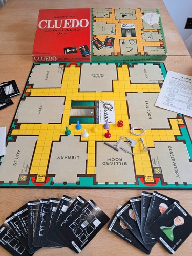 Vintage 1970 cluedo board - 1970's,