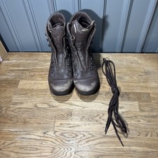 ALTBERG DEFENDER HIGH LIABILITY LEATHER COMBAT BOOTS SIZE 8 - Brown