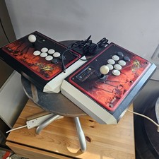 2 x Mad Catz Street Fighter IV