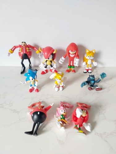 Sega sonic the hedgehog figure - sonic,