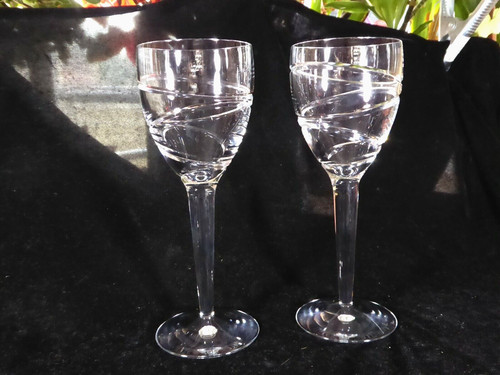 Jasper conran aura wine - 2,
