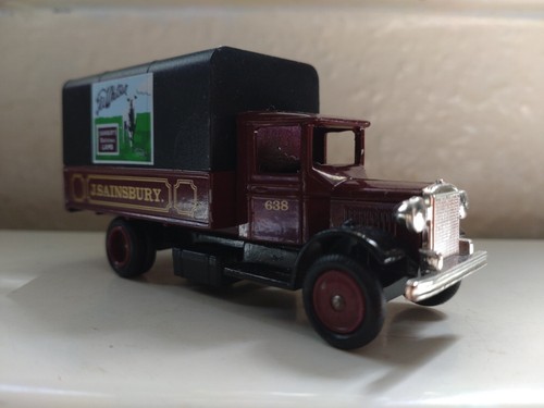 Lledo days gone 1934 mack - gone,