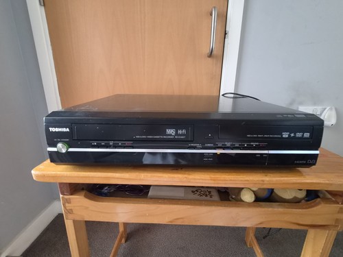 Toshiba xv48dt dvd recorder - dvd,