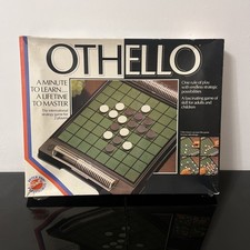 Vintage Othello Board Game