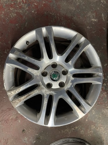 Skoda superb mk2 themisto - 18",