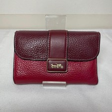 COACH Medium Wallet Leather