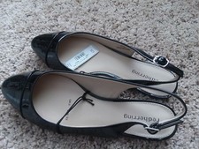 Red Herring Design. Shoe is