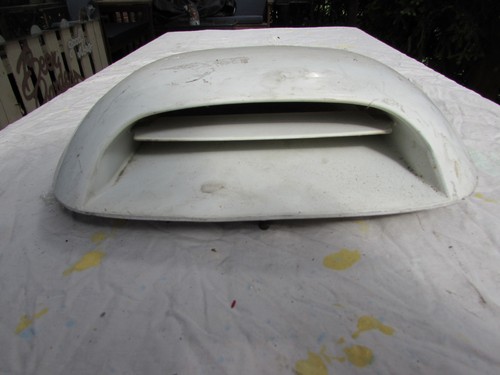 Large bonnet air scoop - large,