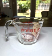 Vintage PYREX 1-Cup 8 Ounce