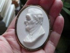 Victorian Duke of Wellington Worcester Cameo and Gilt Metal Brooch by W.B KIRK