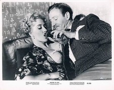 Liz Fraser Doctor in Love 10"