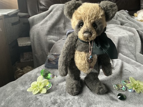 Charlie bears isabelle - charlie,
