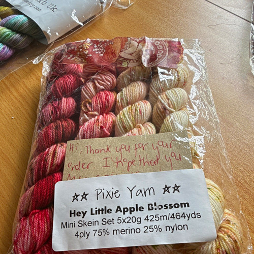 Pixie yarn hey little apple - yarn,