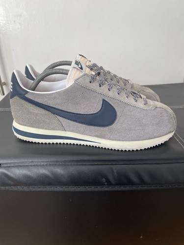 Rare 2023 nike cortez - v,