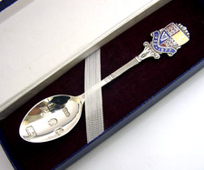 BOXED QUEEN ELIZABETH STERLING SILVER ROYAL SILVER JUBILEE SPOON 1977