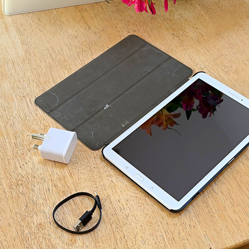 Samsung galaxy tab - tab, sm-t560