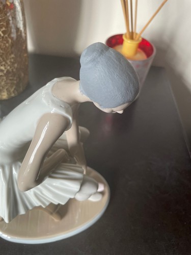 Porcelain figure nao - figure.nao, by