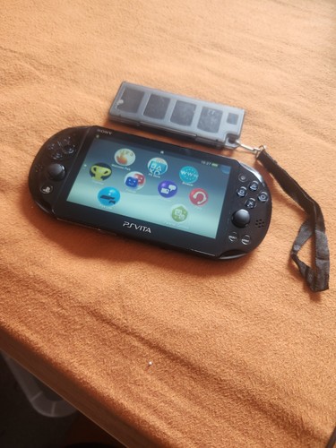 Sony vita pch 2003 - vita, slim